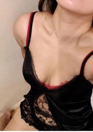 藤咲くるみ