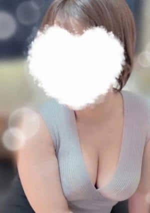 Tink Spa セラピスト しずく