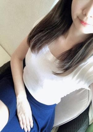 むむむスパ セラピスト かな