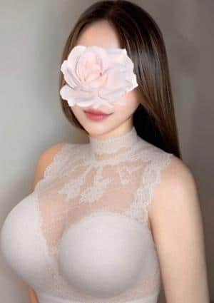 THE HALF（ザ・ハーフ）六本木・麻布十番 セラピスト 一咲ひなた