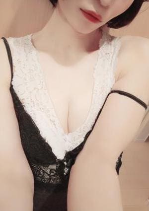 望月かれん