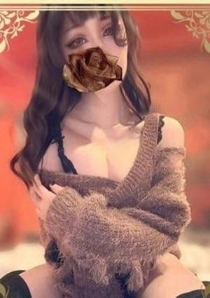 小沢なほ