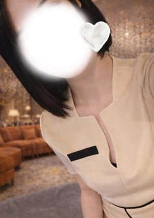 Mrs.Mederu 福岡 セラピスト 花井さくら