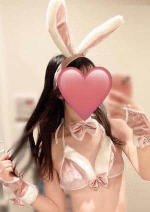 小鳥遊　もえ