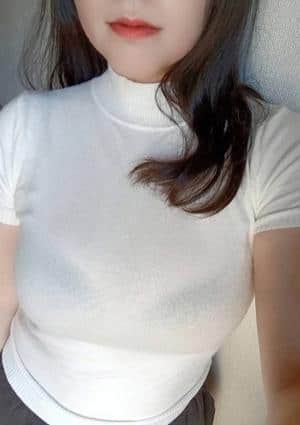 深月　いと