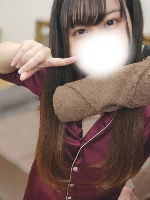 scrape_url:https://mens-shinjuku.com/data/staff/20/stf_69bfb0135f29f.jpg