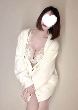 結城奈美
