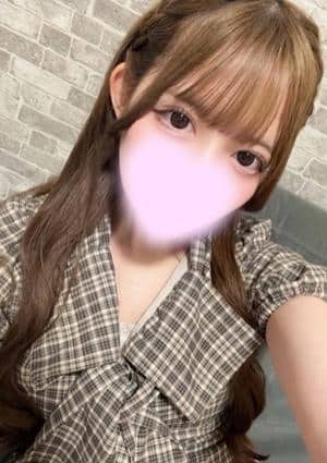 四葉もこ