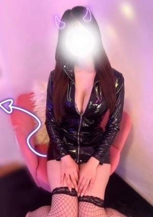 小悪魔HEAVEN セラピスト みる
