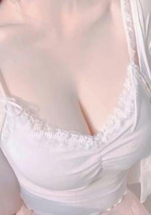 Mrs.さくらんぼ セラピスト あき