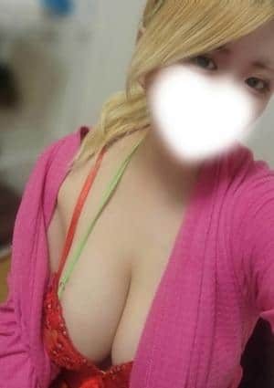 ぐらどるスパ セラピスト しずく