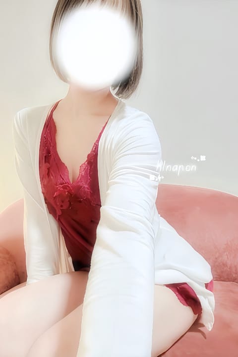 scrape_url:https://esthe-dulcis.com/images_staff/238/122019001422.jpeg