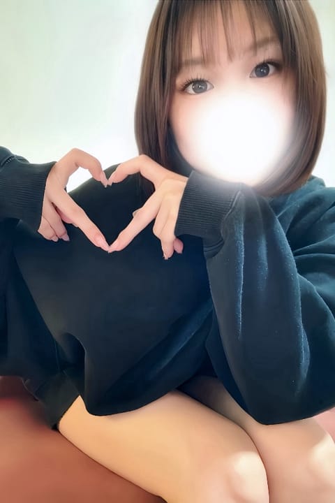 scrape_url:https://esthe-dulcis.com/images_staff/238/012820533161.jpeg