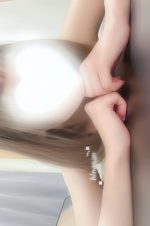 scrape_url:https://esthe-dulcis.com/images_staff/238/121713110794.jpeg