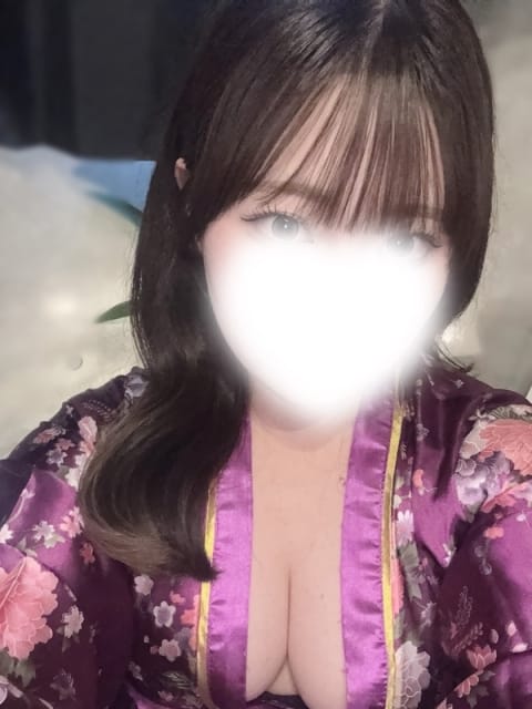 scrape_url:https://ryoran100.com/upload/cast/75_17835851302.jpg?1783585130
