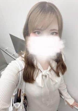 灯（あかり） セラピスト めい