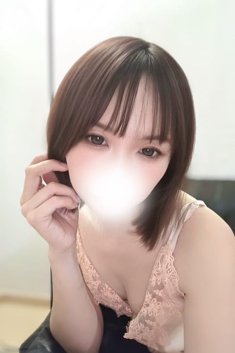 scrape_url:https://esthe-dulcis.com/images_staff/154/012917553880.jpg