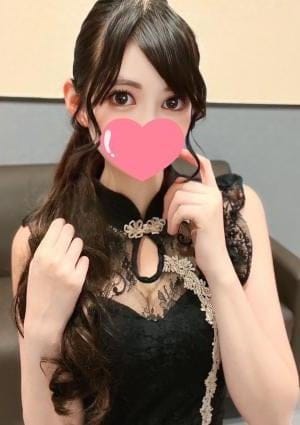 りりな