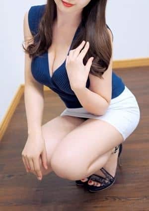 麻実れお