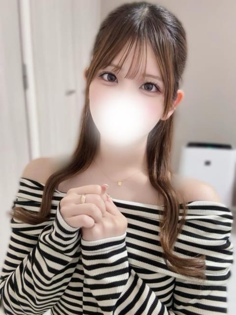 Lumitia（ルミティア） セラピスト 向井 こころ 21歳