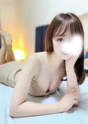藤井ひなこ