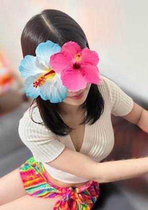 名嘉山れみ