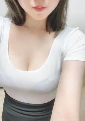 PLATINUM セラピスト 一ノ瀬 みなみ