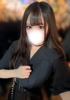 白咲かれん