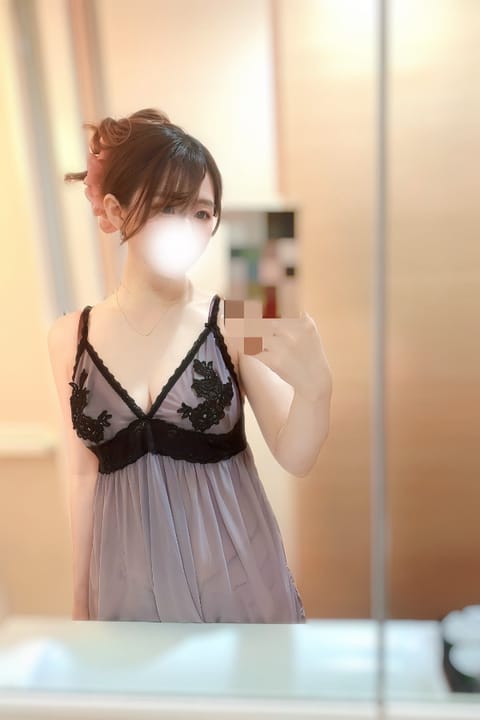 scrape_url:https://esthe-dulcis.com/images_staff/237/011422340023.jpeg