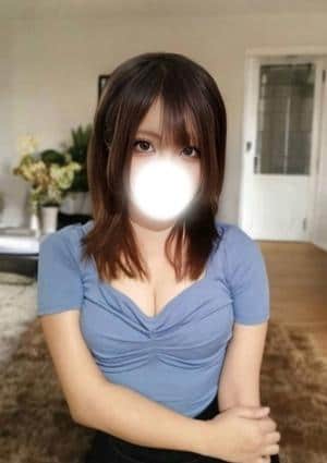 New Glamorous セラピスト かれん