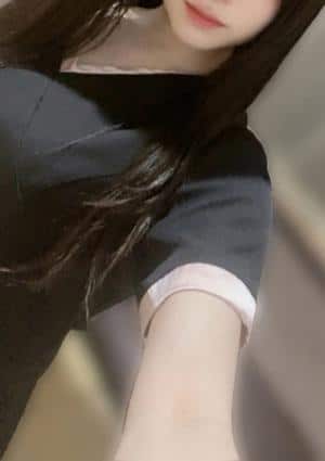 出張専門博多ロイヤルクラス セラピスト 須藤もも