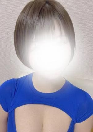 エミリアスパ セラピスト しずく