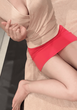 ミセス美オーラ 岡山 セラピスト 新奈