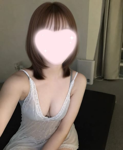 scrape_url:https://esthe-alice.net/images_staff/346/070415261646_5.jpg