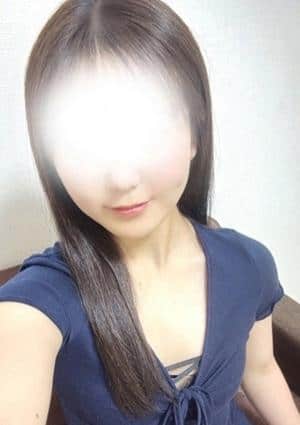 西村ひなの
