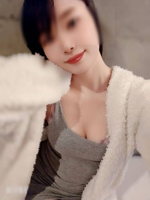 scrape_url:https://www.kanda-mensesthe.jp/therapists/1326/r02.jpg?1781224753