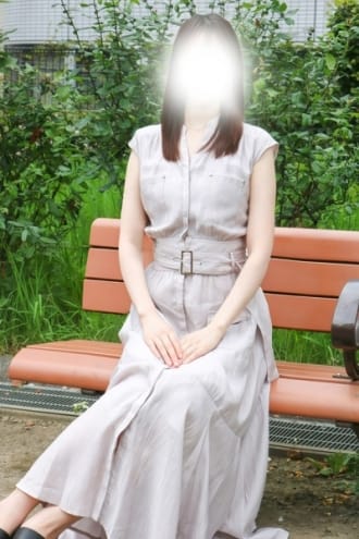GrandAroma東京（グランドアロマ） セラピスト 吉井まゆ 30歳