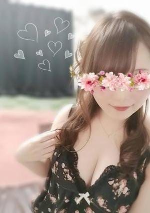 葉月つむぎ
