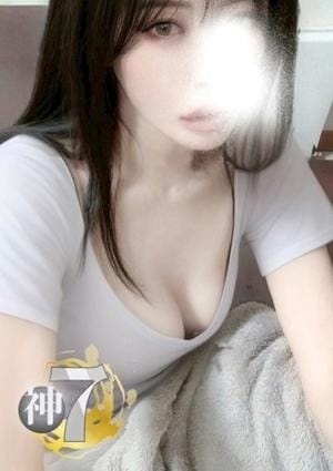SAUDADE TOKYO セラピスト なな