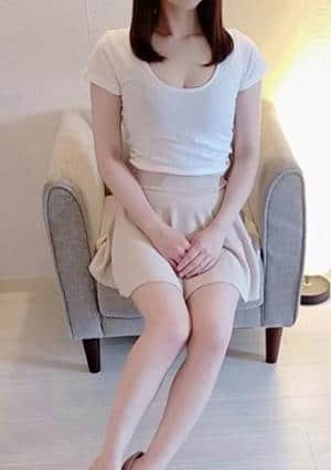 Aroma Salon Freyja（フレイヤ） セラピスト 里美あんな