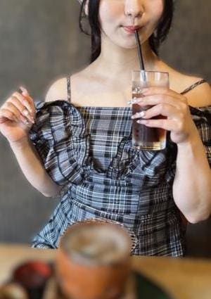 上野メンズエステ Louis（ルイス） セラピスト りな