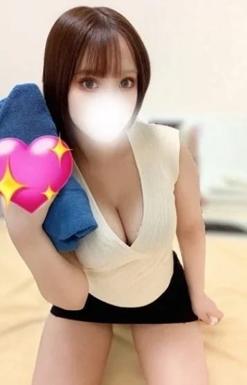 scrape_url:https://img.estama.jp/shop_data/00000040892/cast/sub/357x556/img_8vbzi_20251012133853.jpg?f=webp