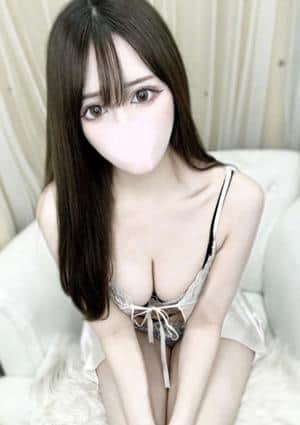 三上ゆあ