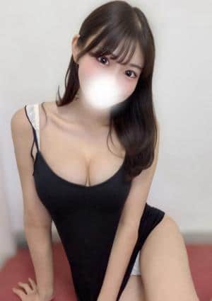 水城かえで