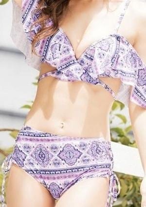 summer beauty セラピスト りせ
