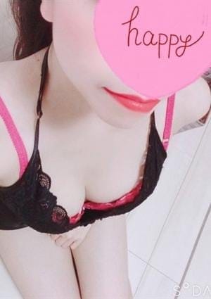 結城こころ