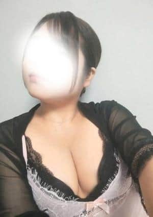松倉めぐ