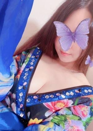 望月こころ