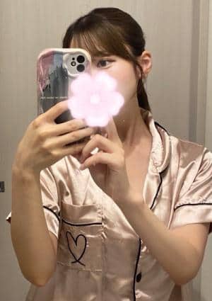 REX LUXURY SALON（レクス） セラピスト 九条ことね