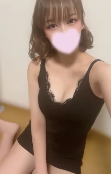 scrape_url:https://img.estama.jp/shop_data/00000031936/cast/sub/357x556/cgx6m_20251203221553.jpg?f=webp